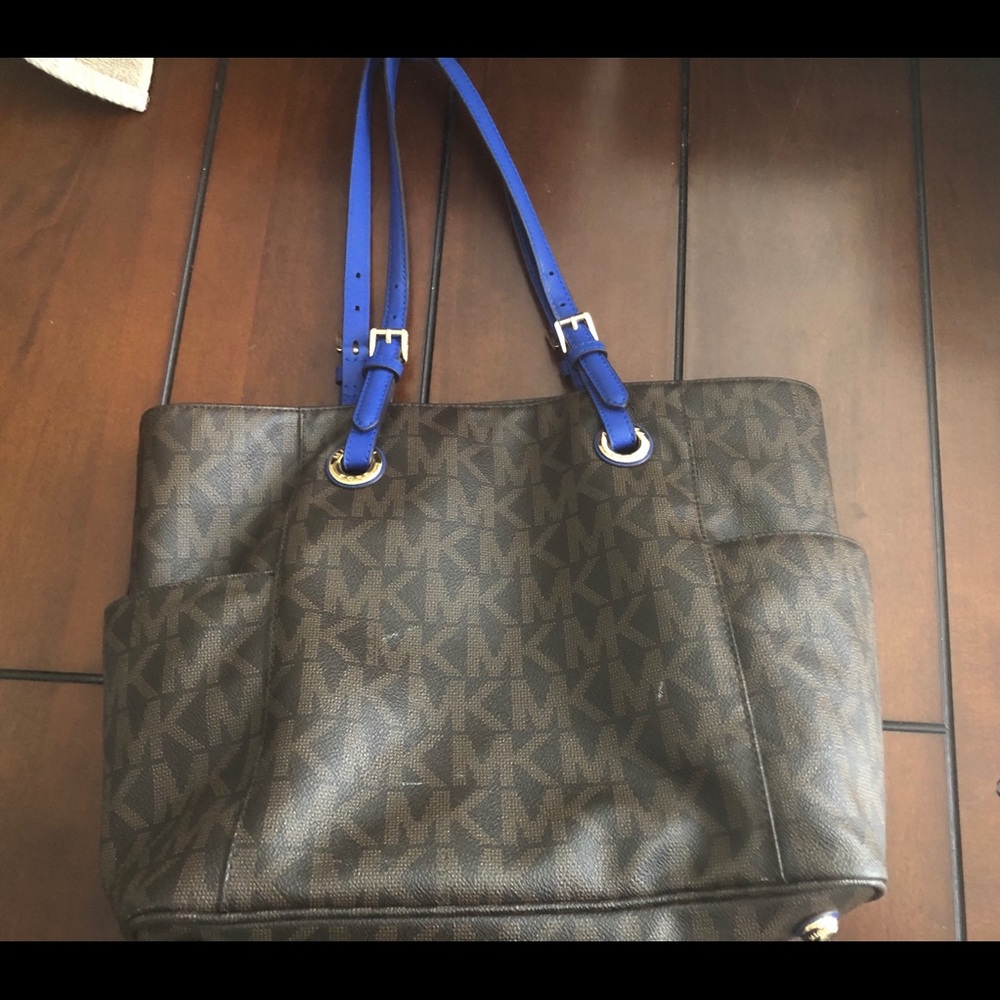 MK Michael Kors purse- rare with blue straps